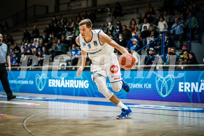 Basketball, bet-at-home Basketball Superliga 2021/22, Platzierungsrunde Spiel 10, Oberwart Gunners, BC GGMT Vienna, Edi Patekar (9)