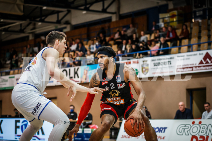 Basketball, bet-at-home Basketball Superliga 2021/22, Platzierungsrunde Spiel 10, Oberwart Gunners, BC GGMT Vienna, Michael Hughes (2)