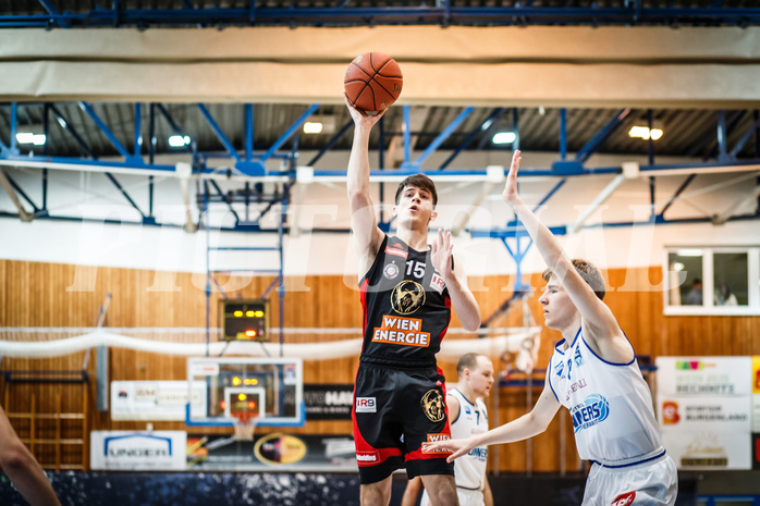 Basketball, bet-at-home Basketball Superliga 2021/22, Platzierungsrunde Spiel 10, Oberwart Gunners, BC GGMT Vienna, Darko Bozic (15)