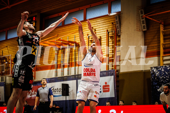 Basketball, win2day Basketball Superliga 2022/23, Grunddurchgang Runde 20, BBC Nord Dragonz, Flyers Wels, Petar Cosic (3)
