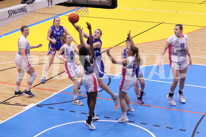 04.02.2023, Graz, Raiffeisen Sportpark, Basketball Damen Superliga 2022/23, Grunddurchgang 1.Runde, UBSC-DBBC Graz vs. DBB LZ OÖ,  