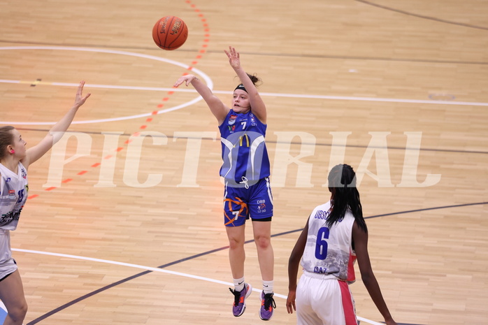 04.02.2023, Graz, Raiffeisen Sportpark, Basketball Damen Superliga 2022/23, Grunddurchgang 1.Runde, UBSC-DBBC Graz vs. DBB LZ OÖ,  