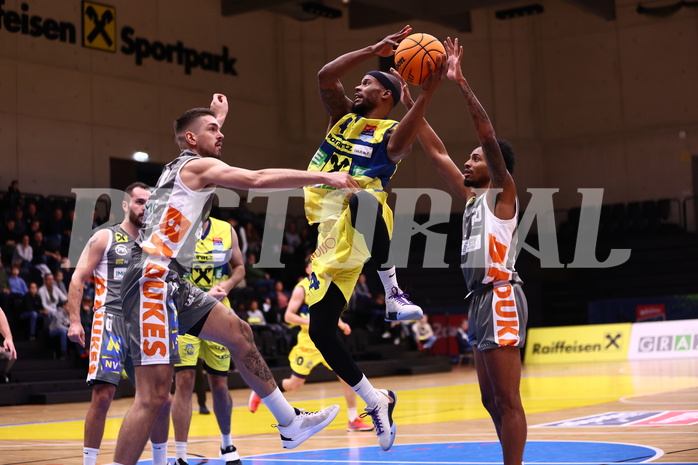 11.11.2023, Graz, Raiffeisen Sportpark Graz, Basketball Superliga 2023/24, Grunddurchgang, Runde 7, UBSC Raiffeisen Graz vs.  BK IMMOunited Dukes