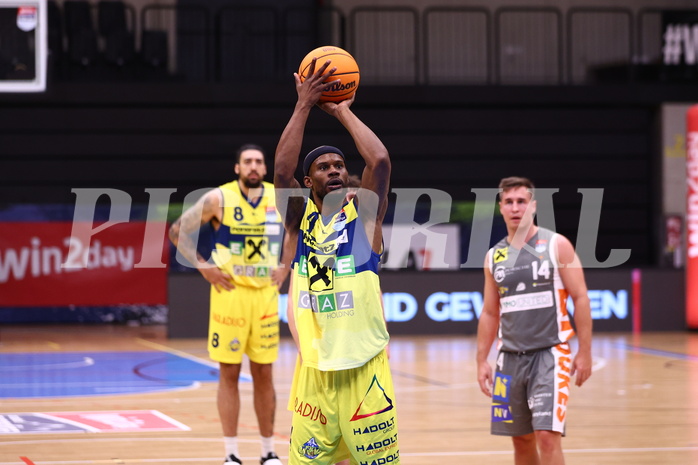 11.11.2023, Graz, Raiffeisen Sportpark Graz, Basketball Superliga 2023/24, Grunddurchgang, Runde 7, UBSC Raiffeisen Graz vs.  BK IMMOunited Dukes