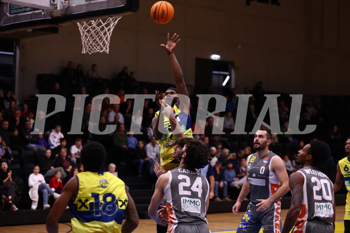 11.11.2023, Graz, Raiffeisen Sportpark Graz, Basketball Superliga 2023/24, Grunddurchgang, Runde 7, UBSC Raiffeisen Graz vs.  BK IMMOunited Dukes