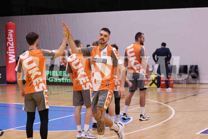 11.11.2023, Graz, Raiffeisen Sportpark Graz, Basketball Superliga 2023/24, Grunddurchgang, Runde 7, UBSC Raiffeisen Graz vs.  BK IMMOunited Dukes