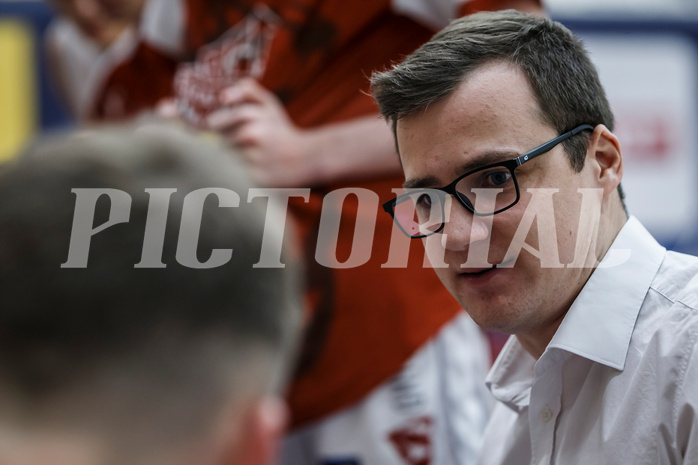 Basketball, Admiral Basketball Superliga 2019/20, Grunddurchgang 17.Runde, Traiskirchen Lions, Oberwart Gunners, Markus Pinezich (Head Coach)