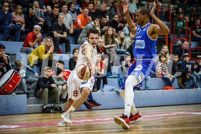 Basketball, Admiral Basketball Superliga 2019/20, Grunddurchgang 17.Runde, Traiskirchen Lions, Oberwart Gunners, Paul Isbetcherian (9)