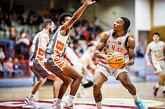 Basketball, Win2Day Superliga 2023/24, Grunddurchgang 10.Runde, Traiskirchen Lions, Klosterneuburg Dukes, Demarcus Demonia (4)