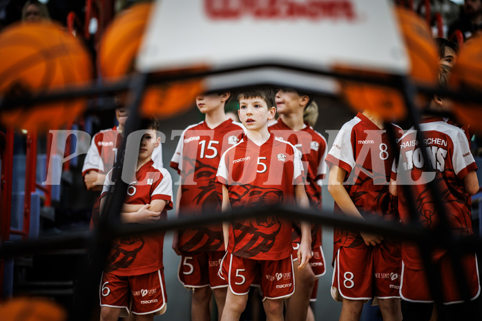 Basketball, Win2Day Superliga 2023/24, Grunddurchgang 10.Runde, Traiskirchen Lions, Klosterneuburg Dukes, Fans