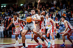 Basketball, Win2Day Superliga 2023/24, Grunddurchgang 10.Runde, Traiskirchen Lions, Klosterneuburg Dukes, Benjamin Blazevic (11), Demarcus Demonia (4)