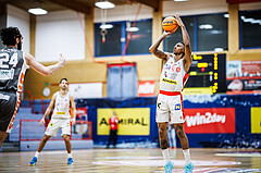 Basketball, Win2Day Superliga 2023/24, Grunddurchgang 10.Runde, Traiskirchen Lions, Klosterneuburg Dukes, Demarcus Demonia (4)