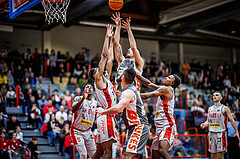 Basketball, Win2Day Superliga 2023/24, Grunddurchgang 10.Runde, Traiskirchen Lions, Klosterneuburg Dukes, Benjamin Blazevic (11)