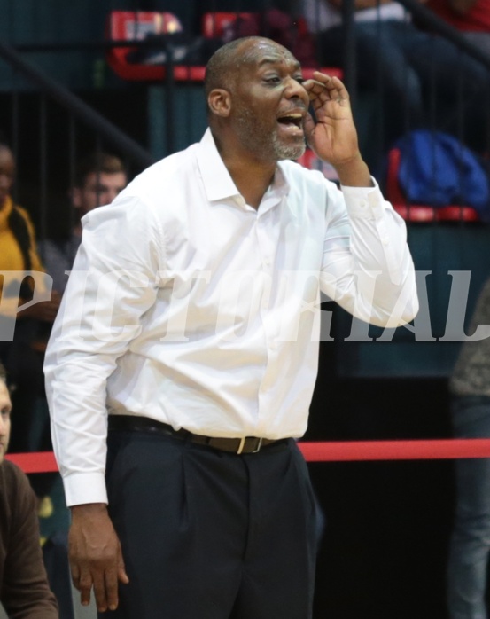 Basketball ABL 2016/17 Grunddurchgang 3. Runde  BC Vienna vs Traiskirchen Lions
Im Bild: Johnny Griffin (Headcoach)
