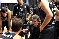 Basketball ABL 2016/17 Grunddurchgang 3. Runde  BC Vienna vs Traiskirchen Lions
Im Bild: Georgi Mladenov (Coach)

