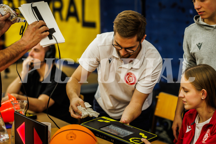 Basketball, win2day Basketball Superliga 2024/25, Grunddurchgang 3.Runde, Traiskirchen Lions, BC Vienna, 