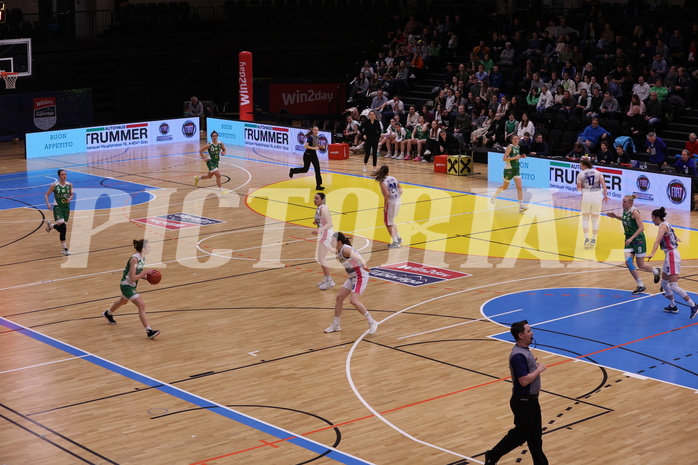 12.03.2023, Graz, Raiffeisen Sportpark, Basketball Damen Superliga 2022/23, Semifinale Spiel 2, UBSC-DBBC Graz vs. UBI Holding Graz,  