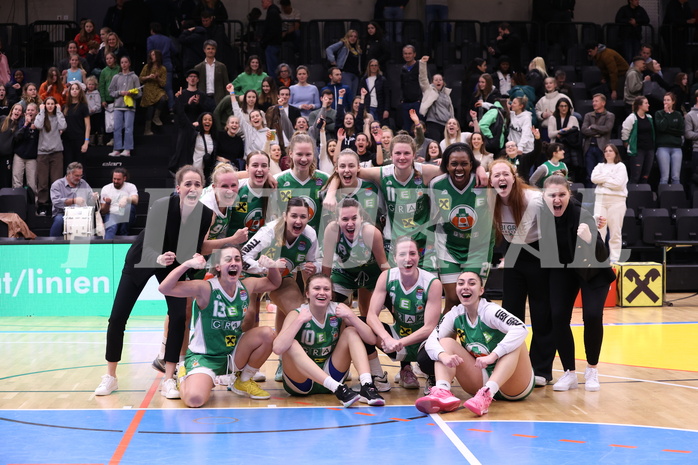 12.03.2023, Graz, Raiffeisen Sportpark, Basketball Damen Superliga 2022/23, Semifinale Spiel 2, UBSC-DBBC Graz vs. UBI Holding Graz,  