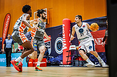 Basketball, Win2Day Superliga 2023/24, Grunddurchgang 14.Runde, Vienna Timberwolves, Klosterneuburg Dukes, Moritz Lanegger (21)