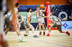 Basketball, Win2Day Superliga 2023/24, Grunddurchgang 14.Runde, Vienna Timberwolves, Klosterneuburg Dukes, Jonas John (99)