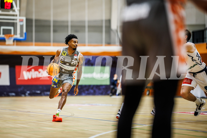 Basketball, Win2Day Superliga 2023/24, Grunddurchgang 14.Runde, Vienna Timberwolves, Klosterneuburg Dukes, Michael Weathers (20)