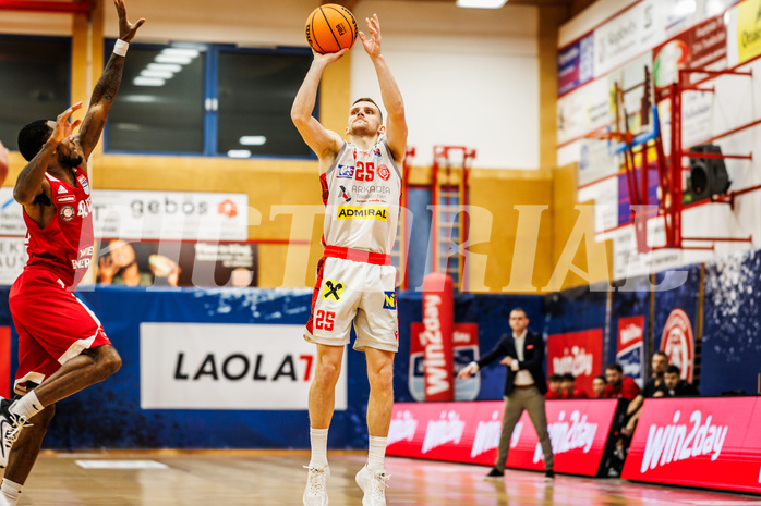 Basketball, win2day Basketball Superliga 2023/24, Grunddurchgang 14.Runde, Traiskirchen Lions, BC Vienna, Edgars Lasenbergs (25)