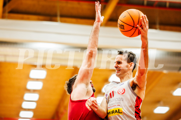 Basketball, win2day Basketball Superliga 2023/24, Grunddurchgang 14.Runde, Traiskirchen Lions, BC Vienna, Fabricio Vay (11)