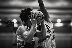 Basketball, Win2Day Superliga 2023/24, Grunddurchgang 14.Runde, Vienna Timberwolves, Klosterneuburg Dukes, Will Carius (24)