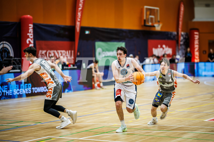 Basketball, Win2Day Superliga 2023/24, Grunddurchgang 14.Runde, Vienna Timberwolves, Klosterneuburg Dukes, Paul Rotter (6)