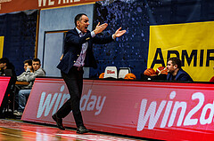Basketball, win2day Basketball Superliga 2023/24, Grunddurchgang 14.Runde, Traiskirchen Lions, BC Vienna, Radomir Mijanovic (Head Coach)