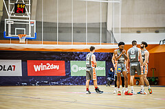 Basketball, Win2Day Superliga 2023/24, Grunddurchgang 14.Runde, Vienna Timberwolves, Klosterneuburg Dukes, Michael Weathers (20)
