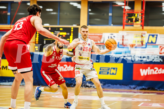 Basketball, win2day Basketball Superliga 2023/24, Grunddurchgang 14.Runde, Traiskirchen Lions, BC Vienna, Edgars Lasenbergs (25)
