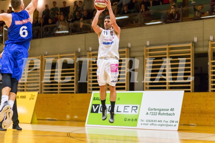Basketball, 2.Bundesliga, Grunddurchgang 4.Runde, Mattersburg Rocks, Vienna D.C. Timberwolves, Stefan ULREICH (11), Nemanja Nikolic (6)