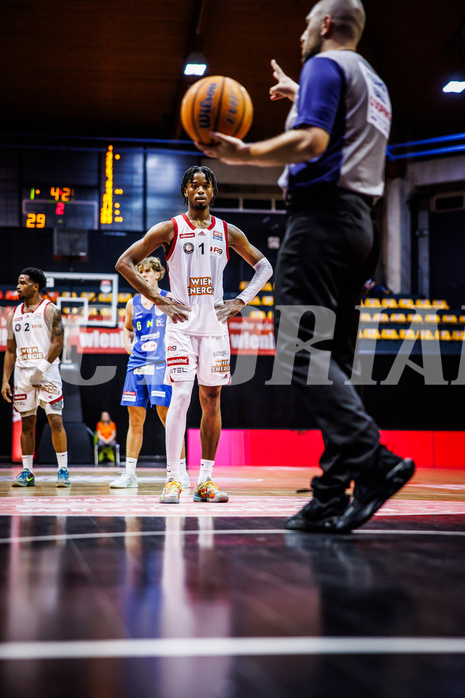Basketball, Win2Day Superliga 2024/25, Grunddurchgang 6.Runde, BC Vienna, St. Pölten, Ralph Bissainthe (1)