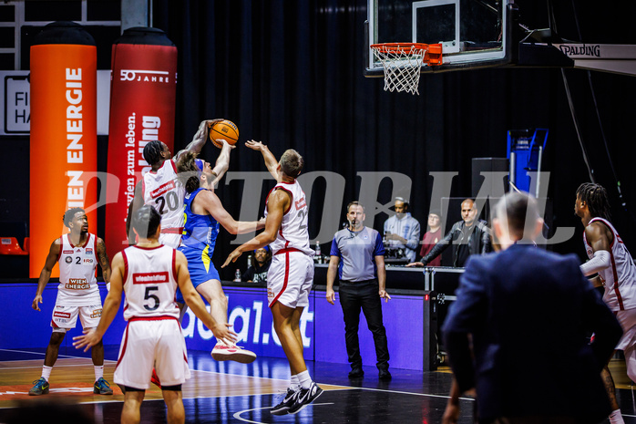 Basketball, Win2Day Superliga 2024/25, Grunddurchgang 6.Runde, BC Vienna, St. Pölten, Julio Calver de Assis Afonso (20), Andrew Sims (32), Aron Stazic (21)