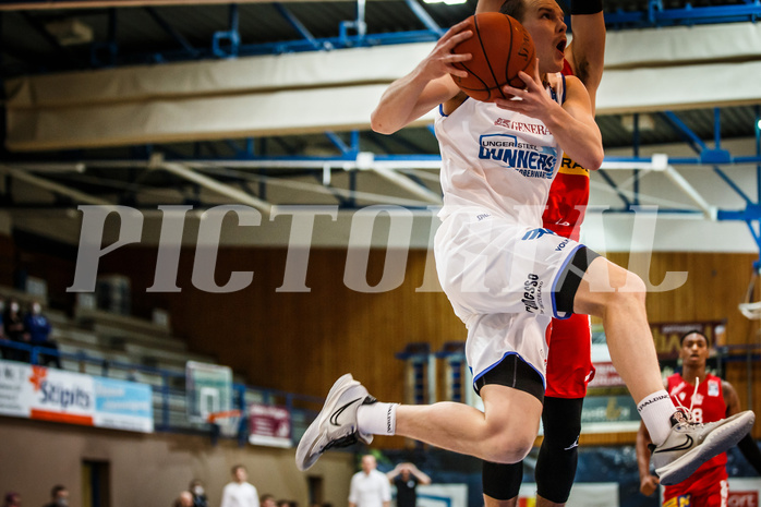 Basketball, bet-at-home Basketball Superliga 2021/22, Grunddurchgang Runde 10, Oberwart Gunners, Traiskirchen Lions, Sebastian Käferle (7)