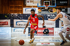 Basketball, bet-at-home Basketball Superliga 2021/22, Grunddurchgang Runde 10, Oberwart Gunners, Traiskirchen Lions, Taveion M. Hollingsworth (11)