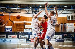 Basketball, bet-at-home Basketball Superliga 2021/22, Grunddurchgang Runde 10, Oberwart Gunners, Traiskirchen Lions, Lukas Hahn (9)