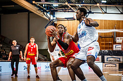 Basketball, bet-at-home Basketball Superliga 2021/22, Grunddurchgang Runde 10, Oberwart Gunners, Traiskirchen Lions, Karl William Gamble Jr. (8)