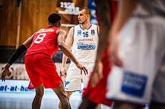 Basketball, bet-at-home Basketball Superliga 2021/22, Grunddurchgang Runde 10, Oberwart Gunners, Traiskirchen Lions, Renato Poljak (16)