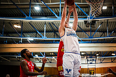 Basketball, bet-at-home Basketball Superliga 2021/22, Grunddurchgang Runde 10, Oberwart Gunners, Traiskirchen Lions, Renato Poljak (16)