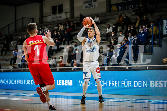 Basketball, bet-at-home Basketball Superliga 2021/22, Grunddurchgang Runde 10, Oberwart Gunners, Traiskirchen Lions, Jonathan Knessl (12)