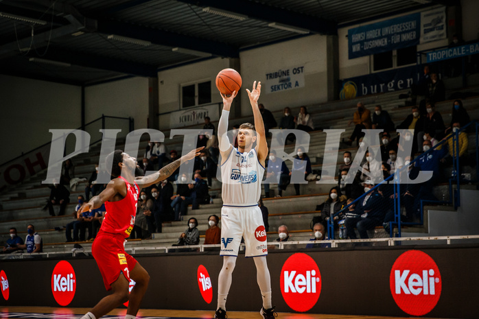 Basketball, bet-at-home Basketball Superliga 2021/22, Grunddurchgang Runde 10, Oberwart Gunners, Traiskirchen Lions, Jonathan Knessl (12)