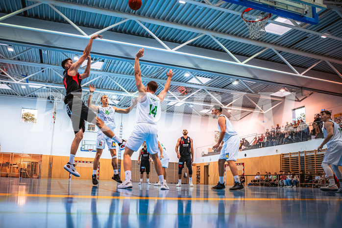 Basketball, Austria Cup 2022/23, 3.Vorrunde, Union Deutsch Wagram Alligators, Mistelbach Mustangs, Viktor Vasat (23), Branislav Balvan (14), Ayman Tabib (18), Jan Kvasnicka (7)