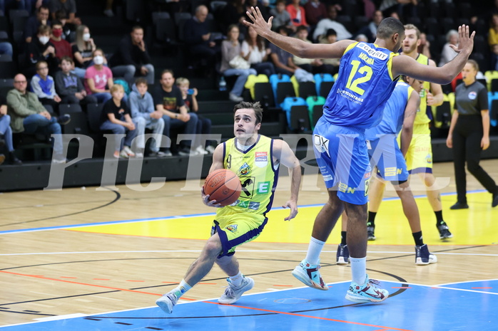 02.10.2022, Graz, Raiffeisen Sportpark Graz, Basketball Superliga 2022/23, Grunddurchgang, Runde 1, UBSC Raiffeisen Graz vs. SKN St. Pölten