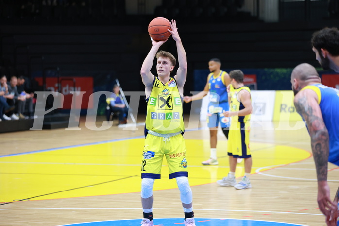 02.10.2022, Graz, Raiffeisen Sportpark Graz, Basketball Superliga 2022/23, Grunddurchgang, Runde 1, UBSC Raiffeisen Graz vs. SKN St. Pölten