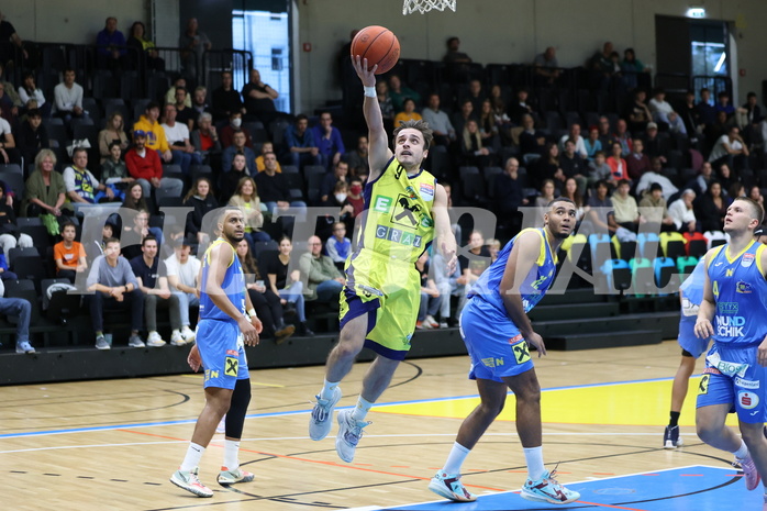 02.10.2022, Graz, Raiffeisen Sportpark Graz, Basketball Superliga 2022/23, Grunddurchgang, Runde 1, UBSC Raiffeisen Graz vs. SKN St. Pölten