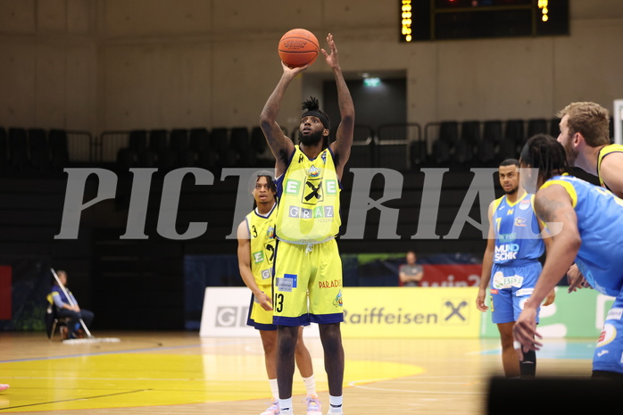 02.10.2022, Graz, Raiffeisen Sportpark Graz, Basketball Superliga 2022/23, Grunddurchgang, Runde 1, UBSC Raiffeisen Graz vs. SKN St. Pölten
