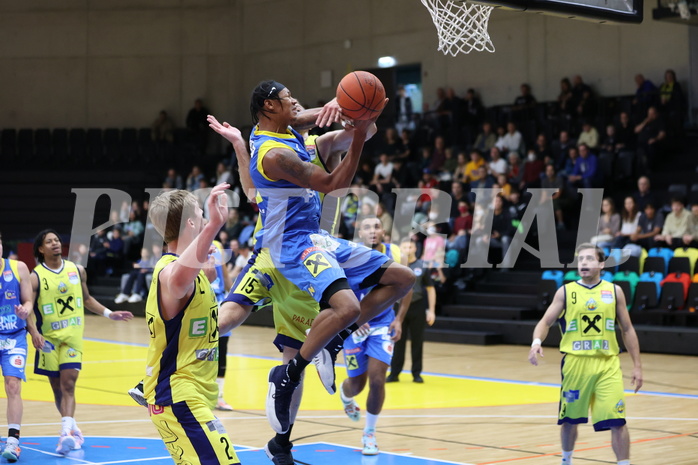 02.10.2022, Graz, Raiffeisen Sportpark Graz, Basketball Superliga 2022/23, Grunddurchgang, Runde 1, UBSC Raiffeisen Graz vs. SKN St. Pölten