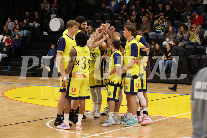 02.10.2022, Graz, Raiffeisen Sportpark Graz, Basketball Superliga 2022/23, Grunddurchgang, Runde 1, UBSC Raiffeisen Graz vs. SKN St. Pölten